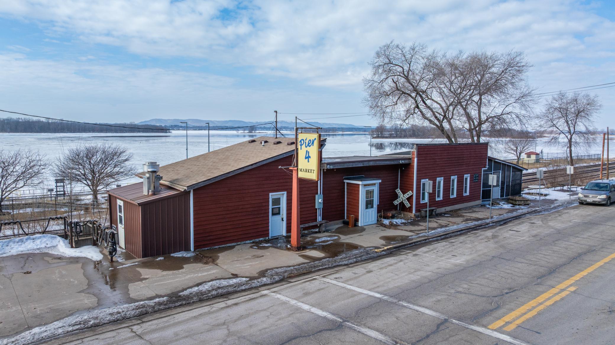 Property photo for 600 N Main Street, Alma, WI 54610