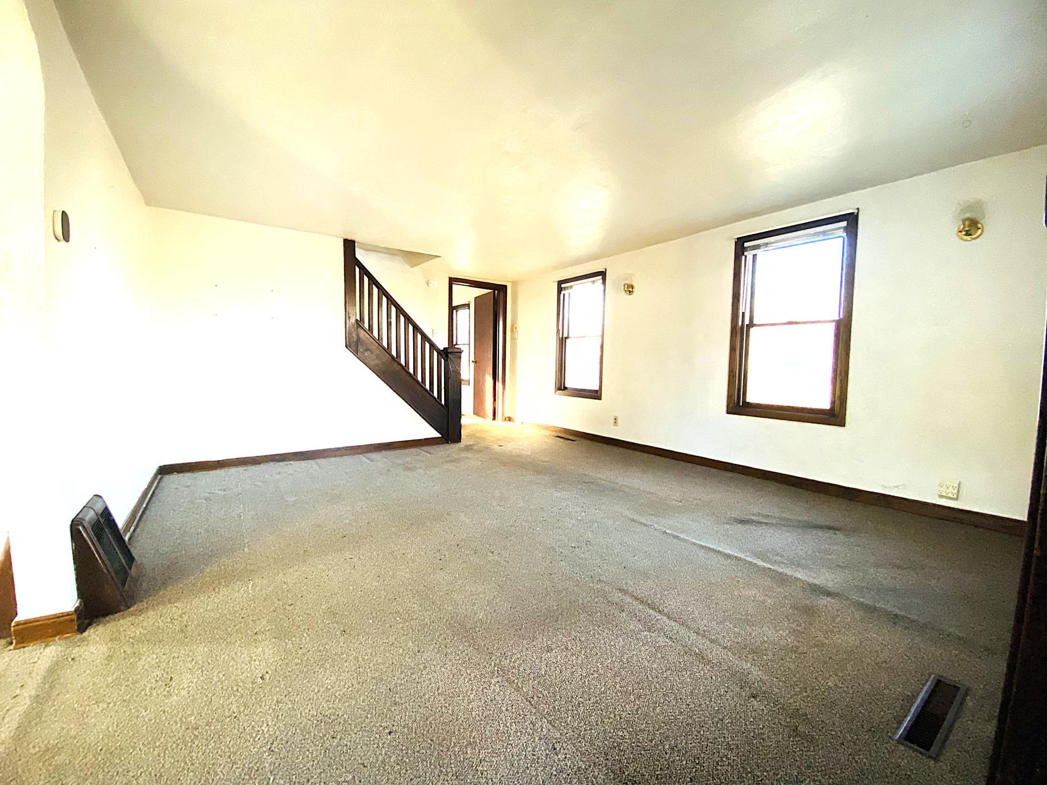 Livingroom front door.jpeg