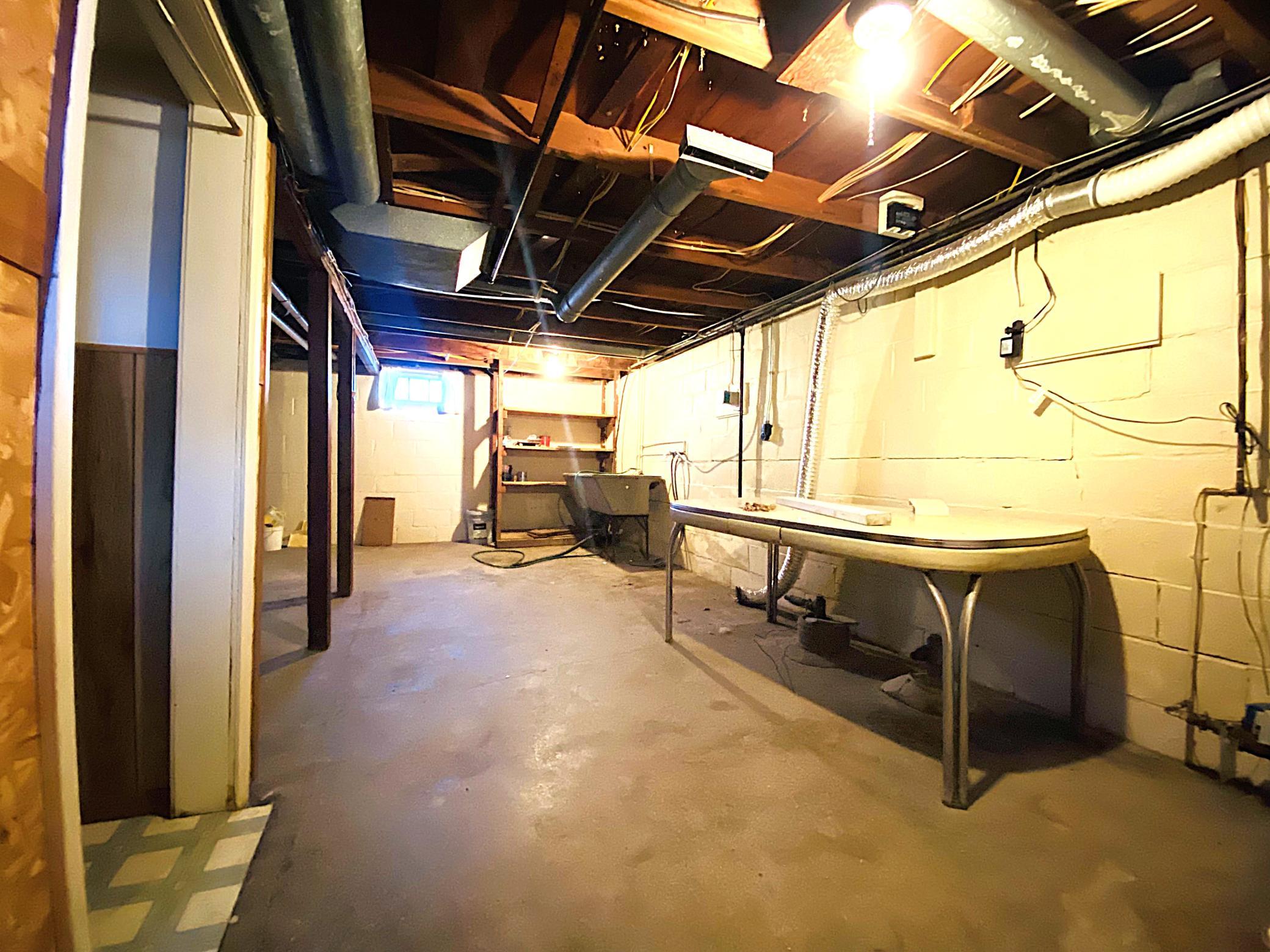 Basement 2.jpeg