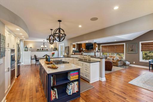 11844 Dunhill Road, Eden Prairie, MN 55344