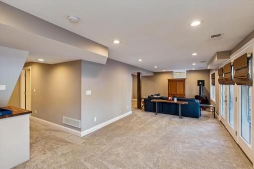 11844 Dunhill Road, Eden Prairie, MN 55344