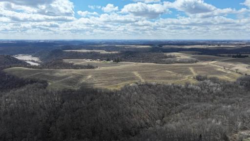 8492 Glory Road, Houston, MN 55943