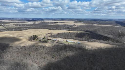 8492 Glory Road, Houston, MN 55943