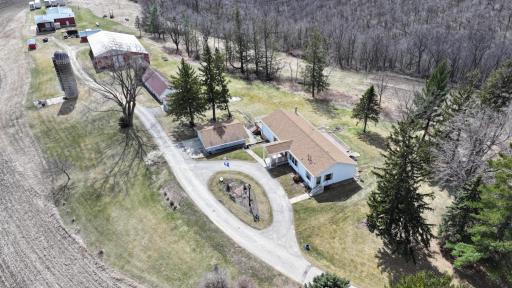 8492 Glory Road, Houston, MN 55943