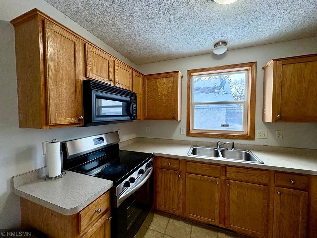 Kitchen with newer appliances