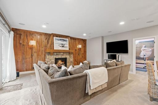 11697 Aster Way, Woodbury, MN 55129