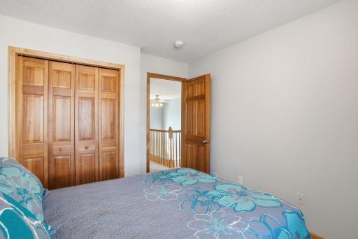1971 Andrew Court, Chanhassen, MN 55317