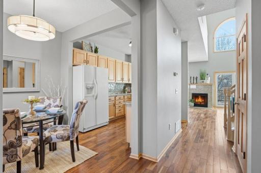 1971 Andrew Court, Chanhassen, MN 55317