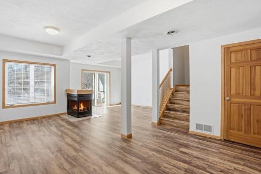 1971 Andrew Court, Chanhassen, MN 55317