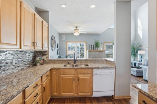 1971 Andrew Court, Chanhassen, MN 55317