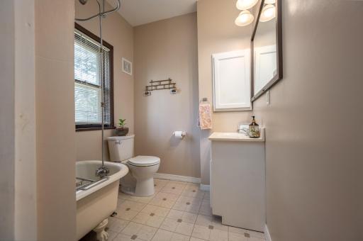 420 Wisconsin Avenue, Amery, WI 54001