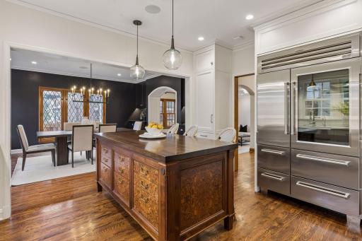 2757 Dean Parkway, Minneapolis, MN 55416