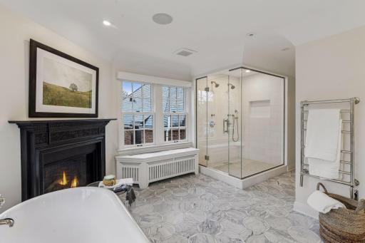 2757 Dean Parkway, Minneapolis, MN 55416