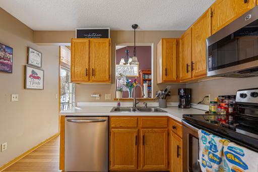 19_15 kitchen.jpg