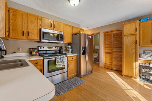 17_13 kitchen.jpg