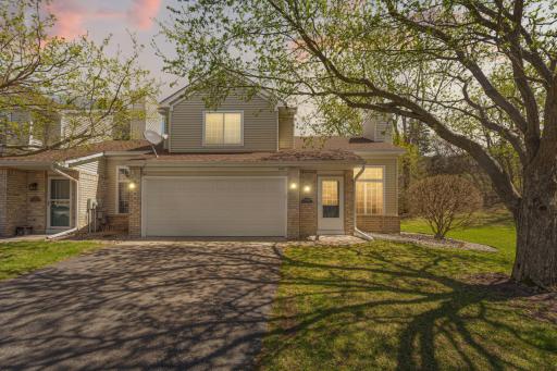 15325 Greenhaven Lane, 106, Burnsville, MN 55306