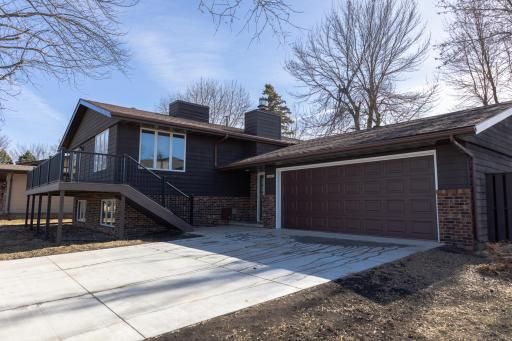 1961 S Shore Drive, Worthington, MN 56187