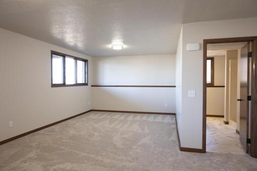 1961 S Shore Drive, Worthington, MN 56187