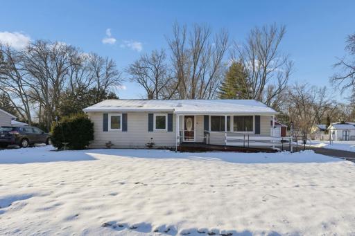 2174 County Road F E, Saint Paul, MN 55110