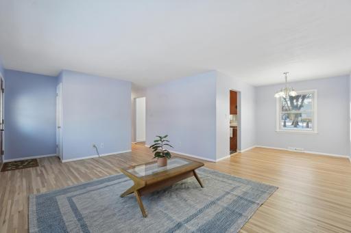 2174 County Road F E, Saint Paul, MN 55110