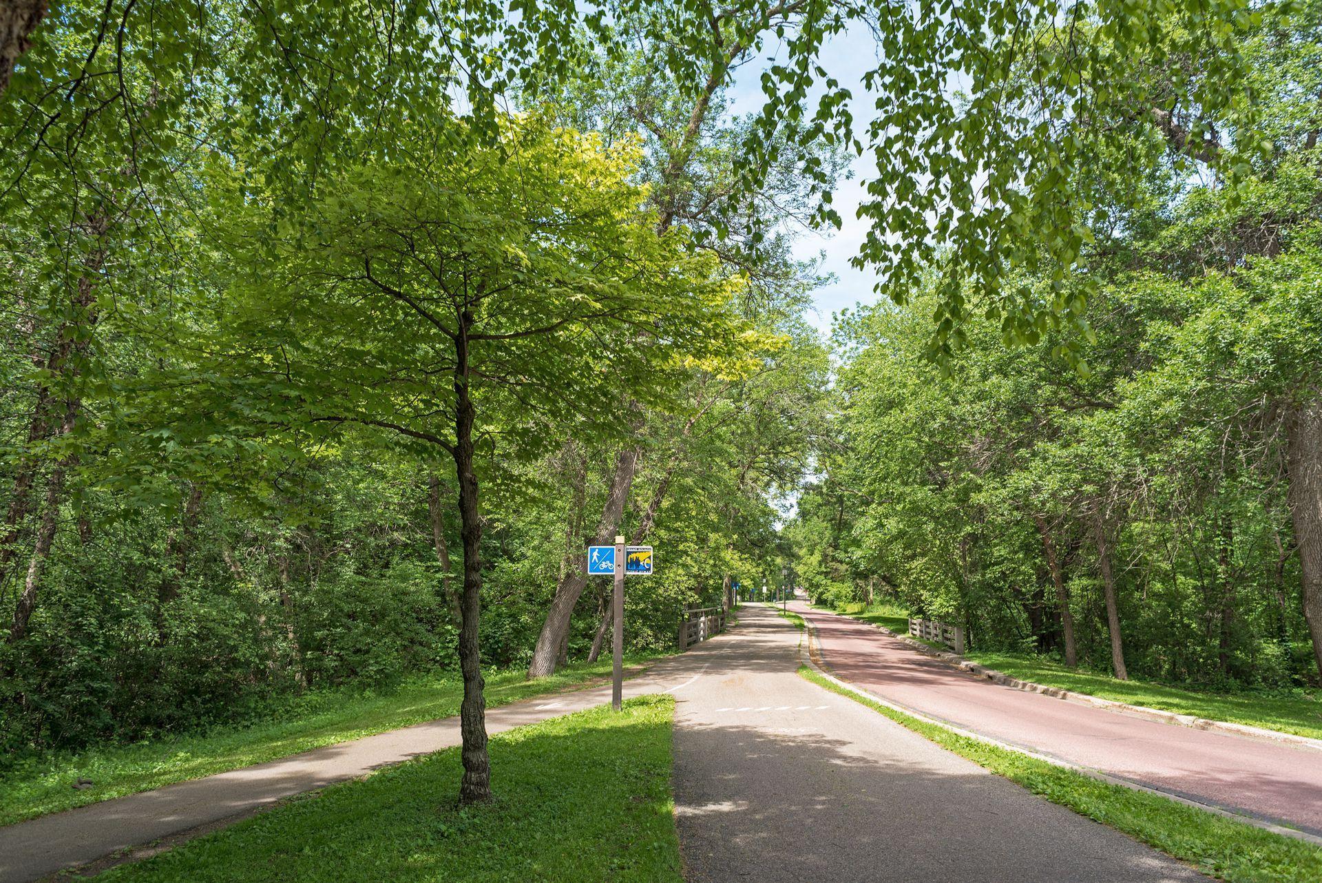 Bike for miles around Mpls chain of lakes