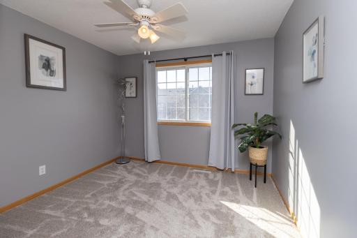 2066 Mockingbird Avenue, Shakopee, MN 55379