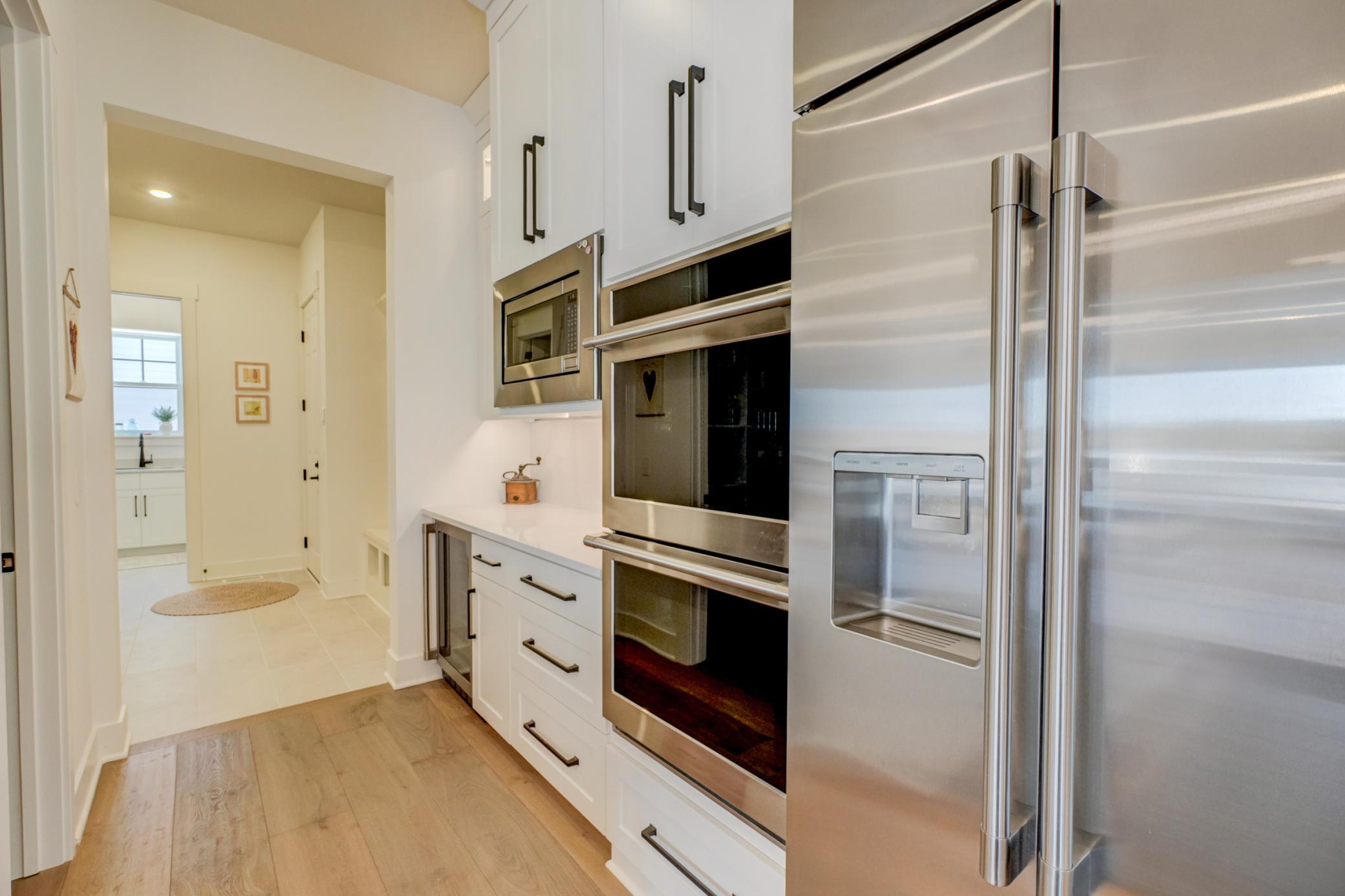 1461 Palmer Dr N-34.jpg
