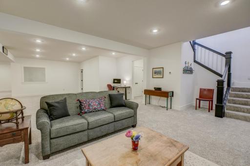 1461 Palmer Drive N, Lake Elmo, MN 55042