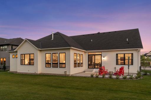 1461 Palmer Drive N, Lake Elmo, MN 55042