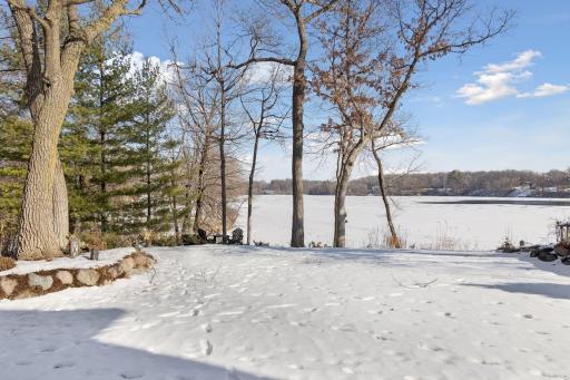 550 Waycliffe Drive N, Wayzata, MN 55391