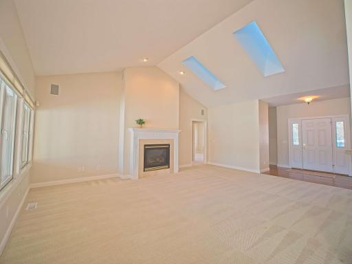 417 Golf Terrace, Litchfield, MN 55355