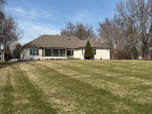 417 Golf Terrace, Litchfield, MN 55355