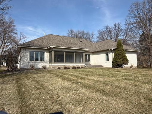 417 Golf Terrace, Litchfield, MN 55355