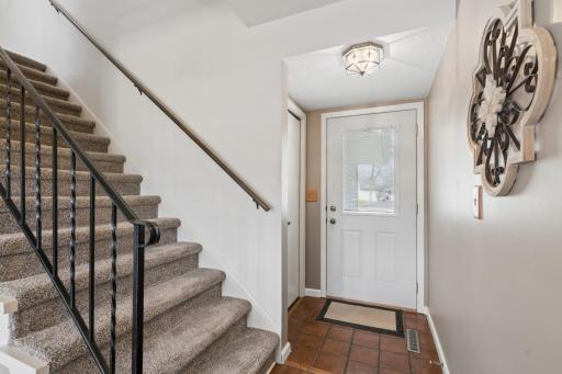 8525 W 97th Street Circle - Entry way