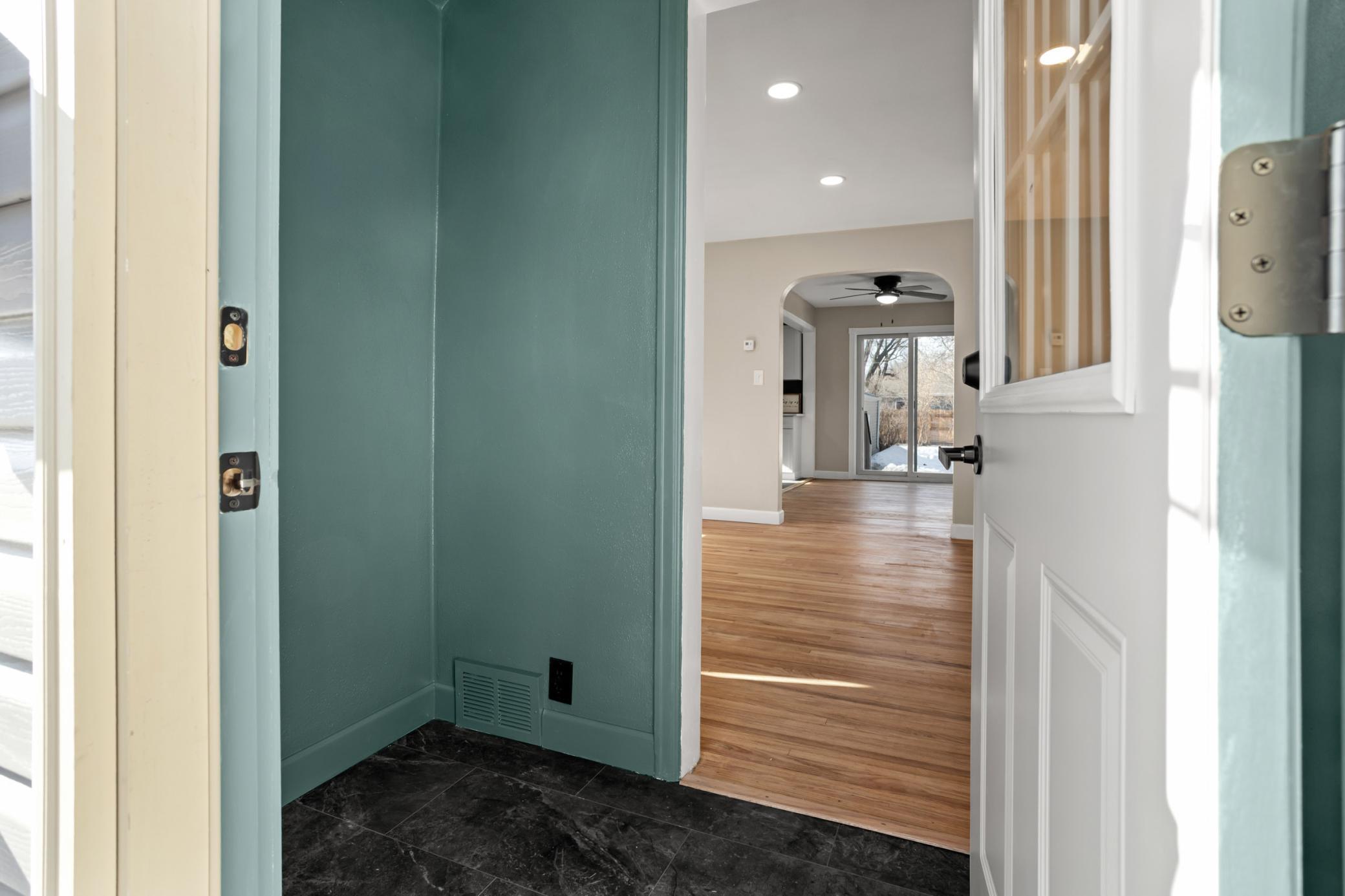 Entryway 2