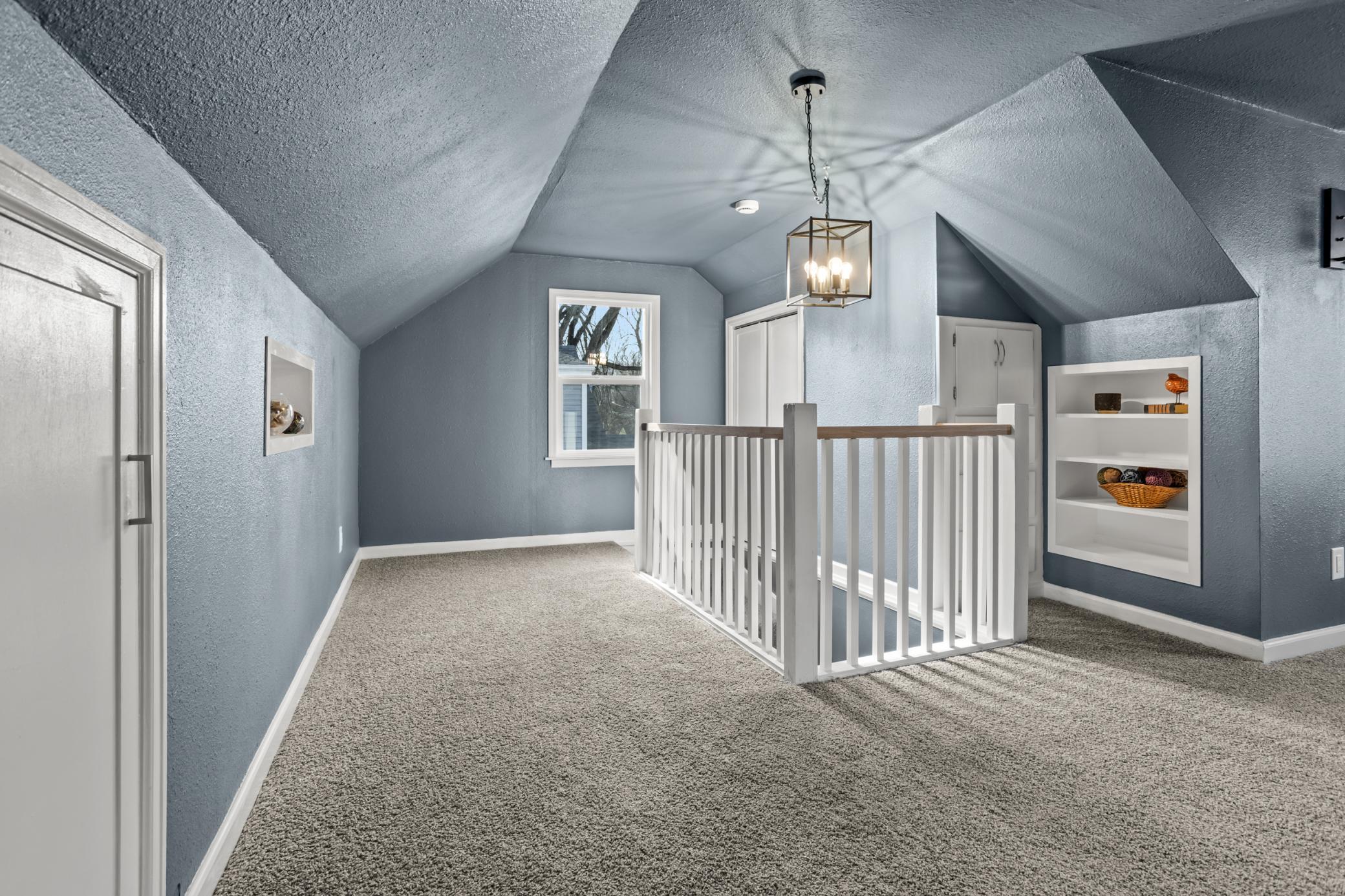 Upper level loft