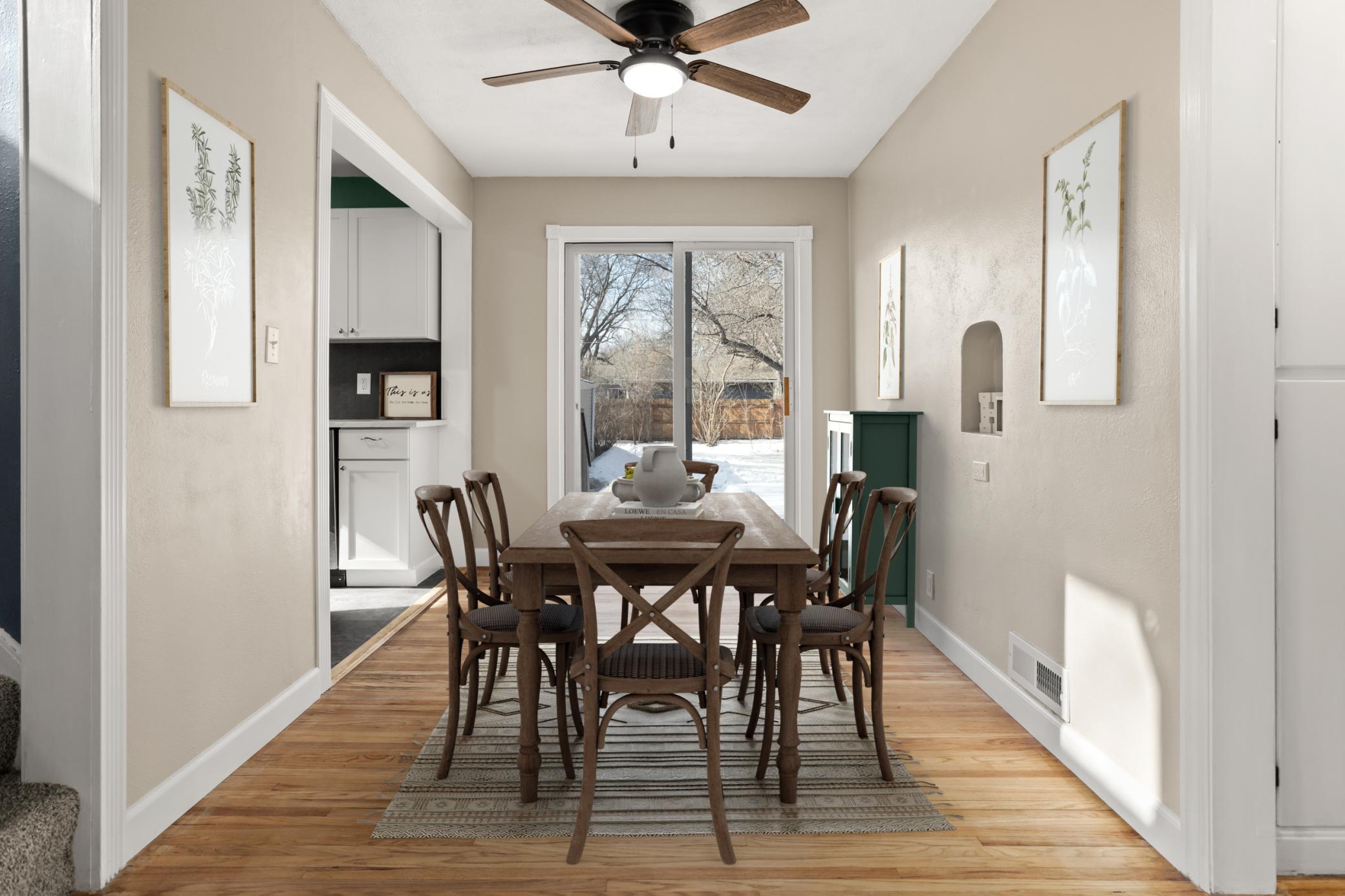 Dining Room (Virtually staged)