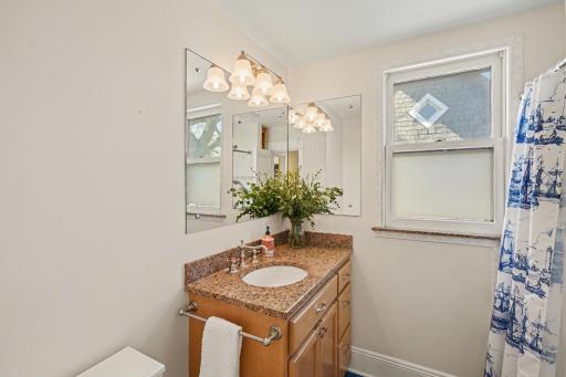 1309 Selby Avenue, Saint Paul, MN 55104