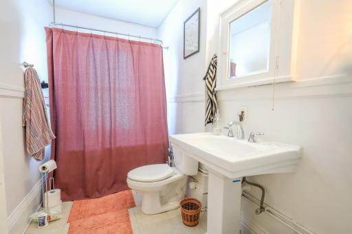 1822 Pierce Street NE, Minneapolis, MN 55418