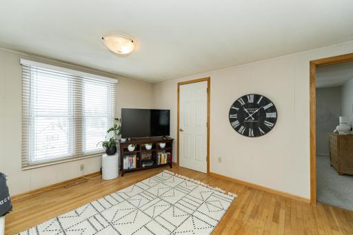 Upper level sitting room.jpg