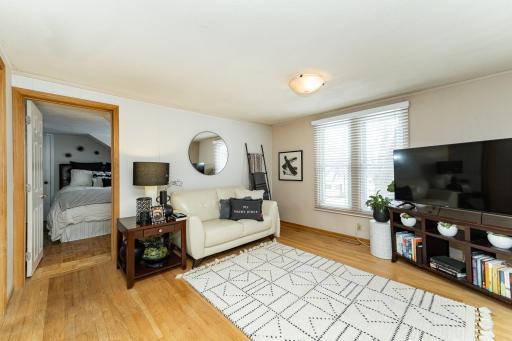 Upper level sitting room.jpg