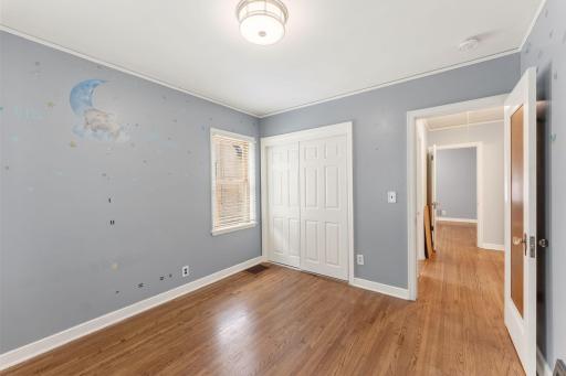 4346 Sheridan Avenue N, Minneapolis, MN 55412