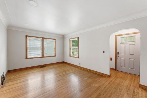 4346 Sheridan Avenue N, Minneapolis, MN 55412