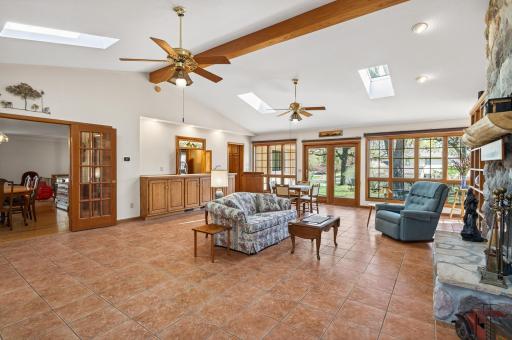 3455 Glen Oaks Avenue, Saint Paul, MN 55110