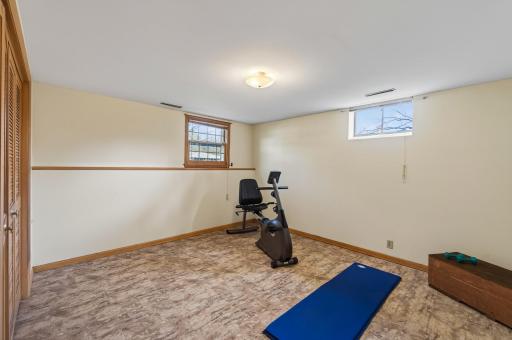 3455 Glen Oaks Avenue, Saint Paul, MN 55110