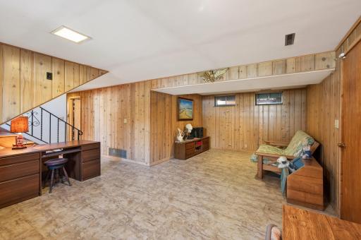 3455 Glen Oaks Avenue, Saint Paul, MN 55110