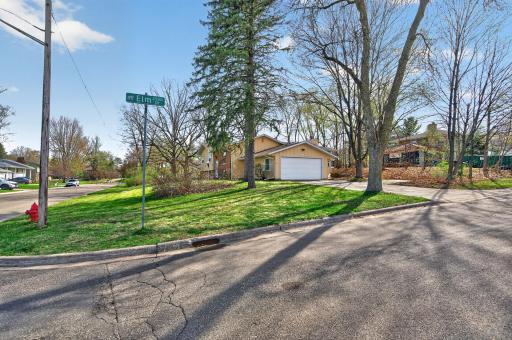 3455 Glen Oaks Avenue, Saint Paul, MN 55110