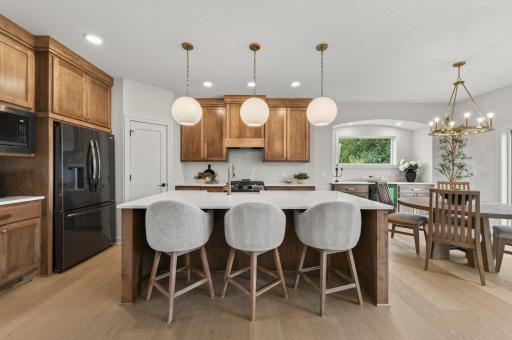 8006 201st Street W, Lakeville, MN 55044