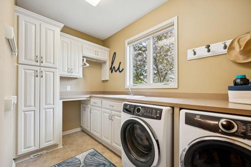11356 Entrevaux Drive, Eden Prairie, MN 55347