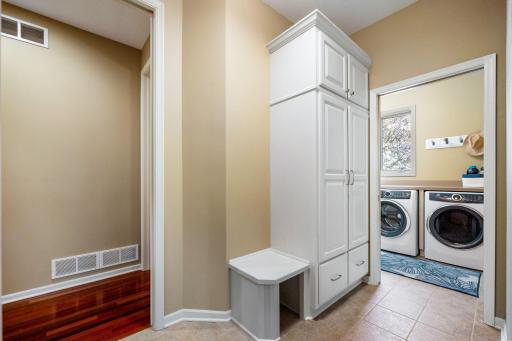 11356 Entrevaux Drive, Eden Prairie, MN 55347